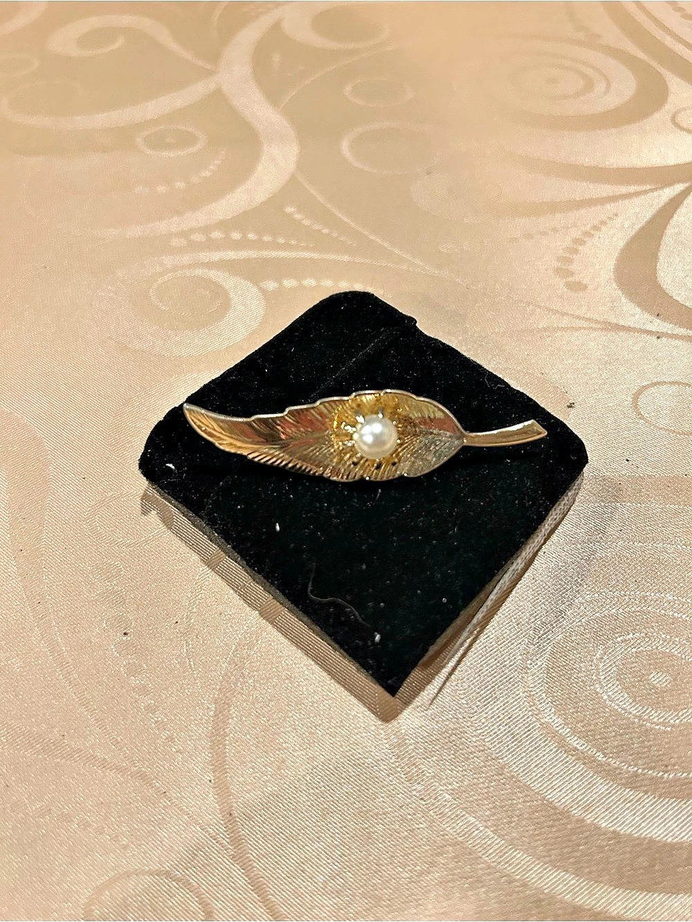 Gold-Tone Pearl Leaf Brooch